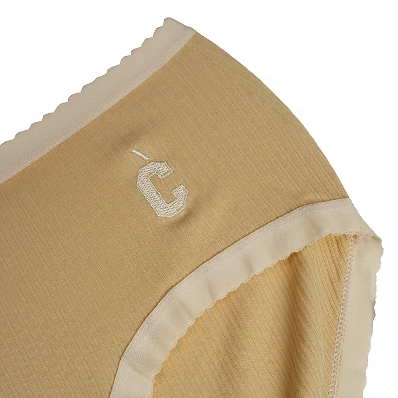 شورت زنانه اسلیپ کبریتی طرح گلدوزی سایز 2XL