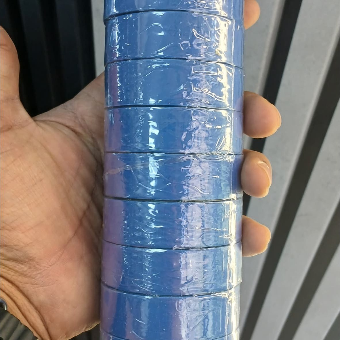 نوار چسب برق دنا بسته 240 تایی