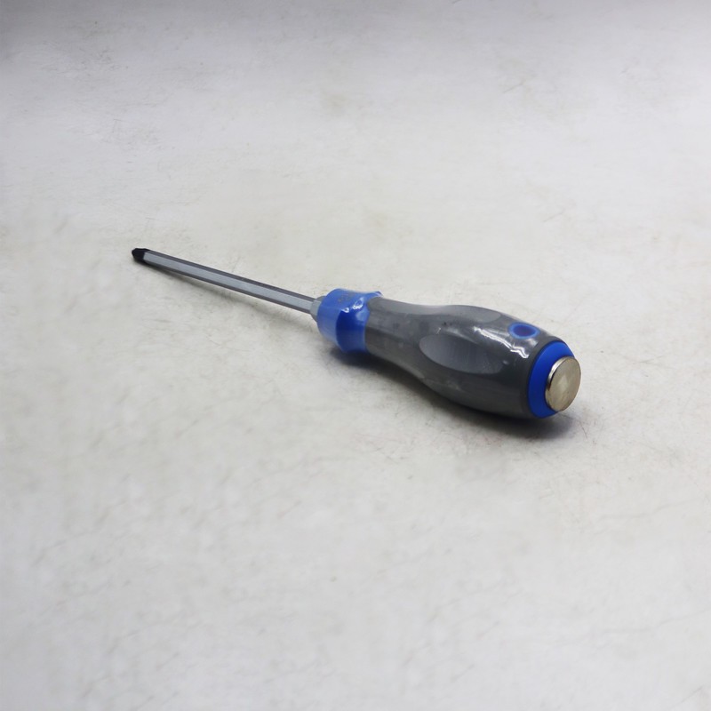 پیچ گوشتی چهارسو مدل ضربه خور کد YP-6 150 CRASMAN137 سایز 150 میلی متر