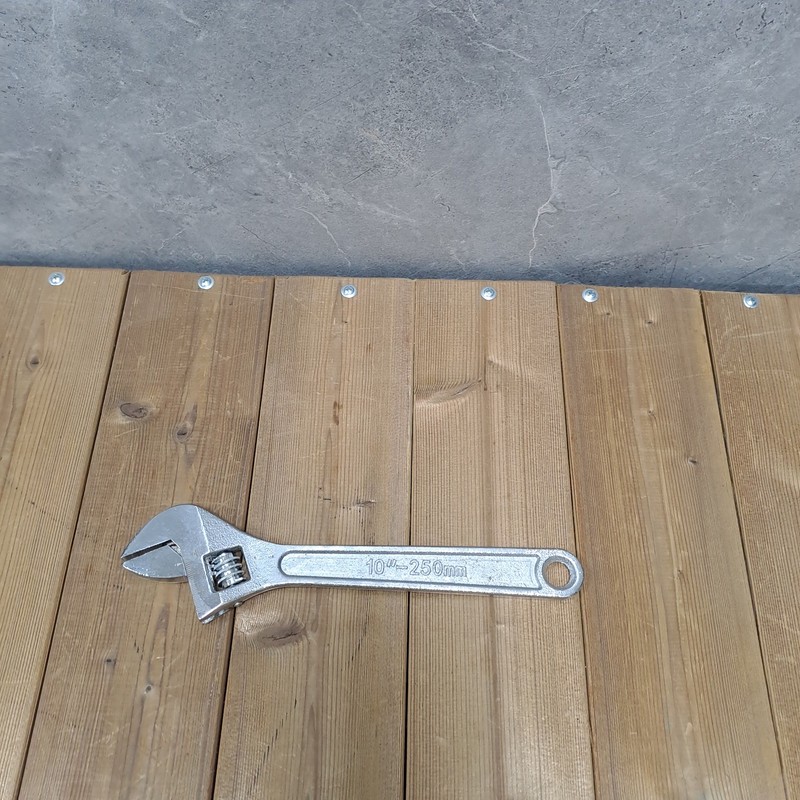 آچار فرانسه فرد مدل FORGED STEEL سایز 10 میلی متر