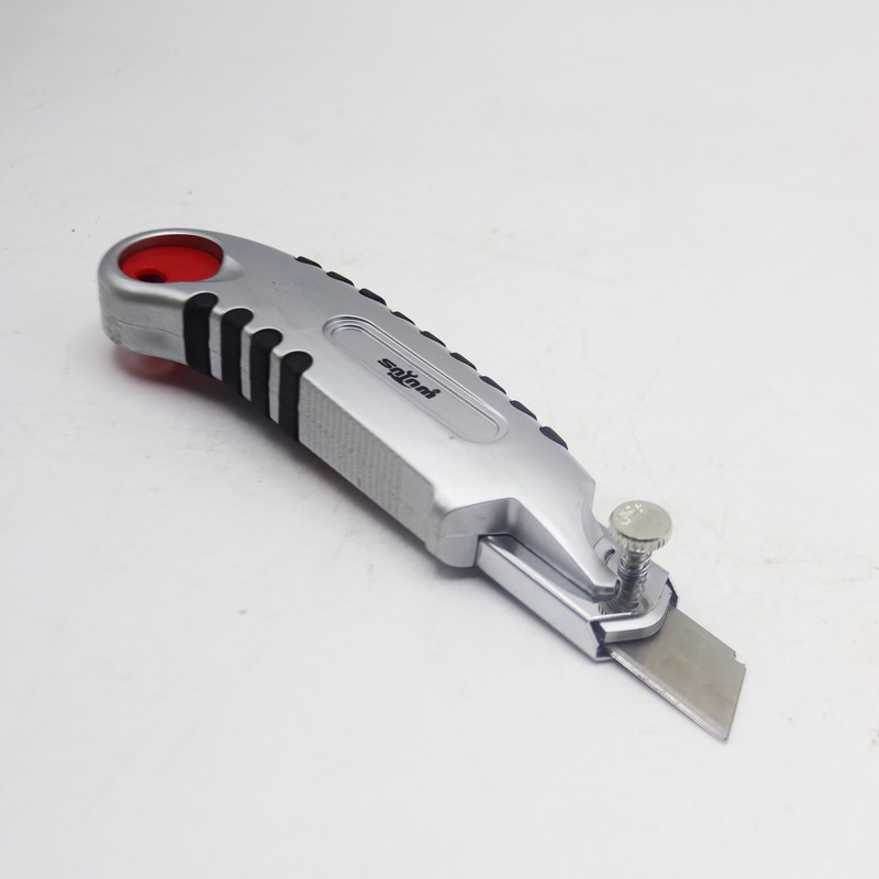کاتر سلام مدل YP-ST-136-15CM 18MM