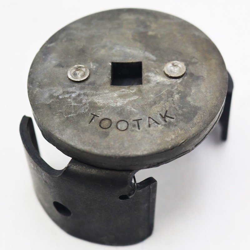 آچار فیلتر روغن مدل ریگلاژی کد YP-70 100MM سایز 100-70 میلی متر