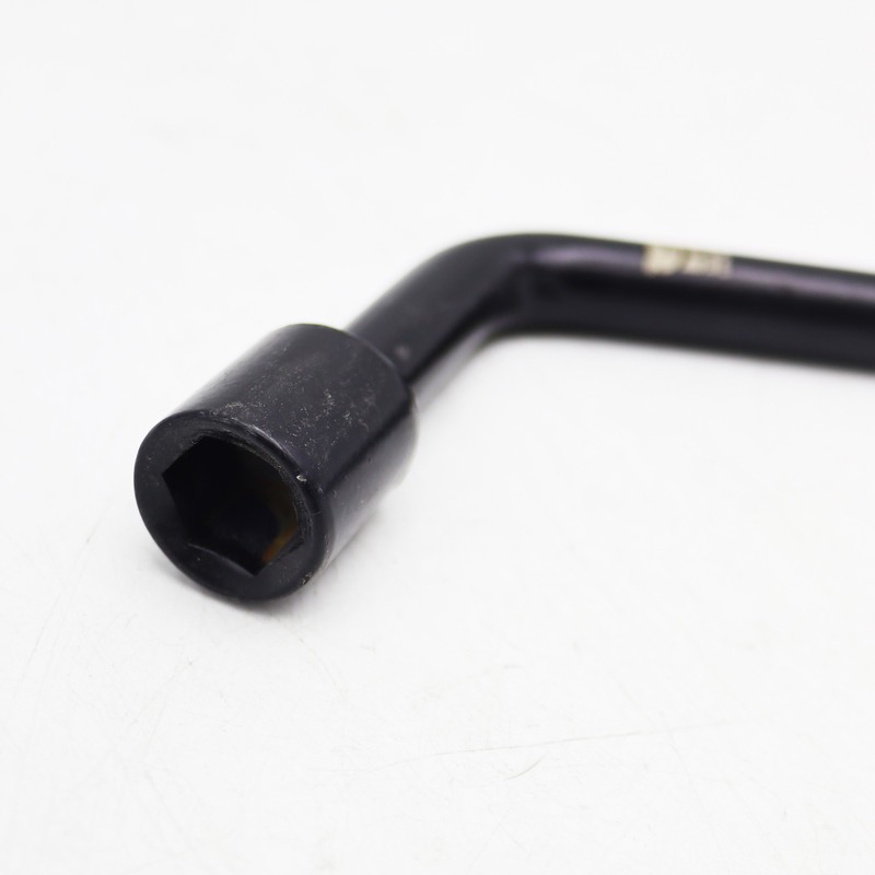 آچار چرخ خودرو مدل بیگ بر کد YP-014MM سایز 14 میلیمتر