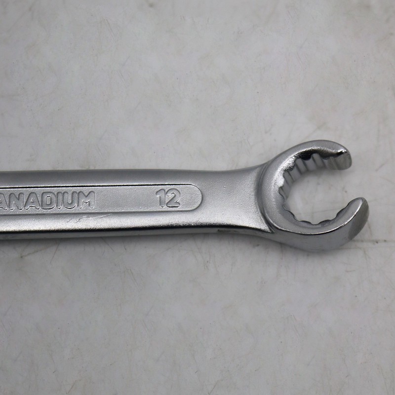 آچار دو سر رینگی مدل بلک بول کد YP-CHAKDART-17CM سایز 12-13 میلیمتر
