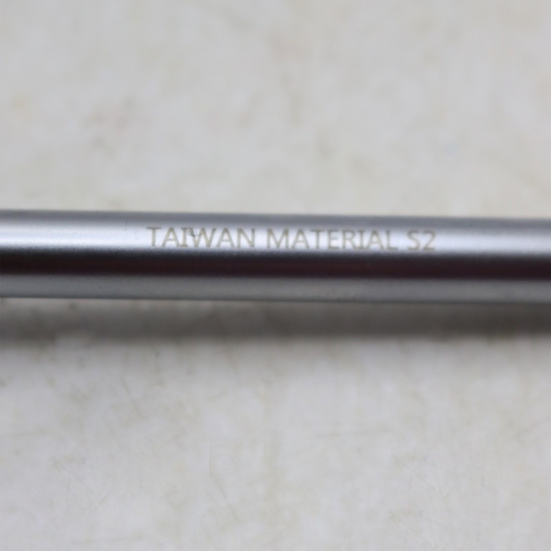 پیچ گوشتی چهارسو مدل YP-8 150 CRASMAN127 سایز 150 میلی متر