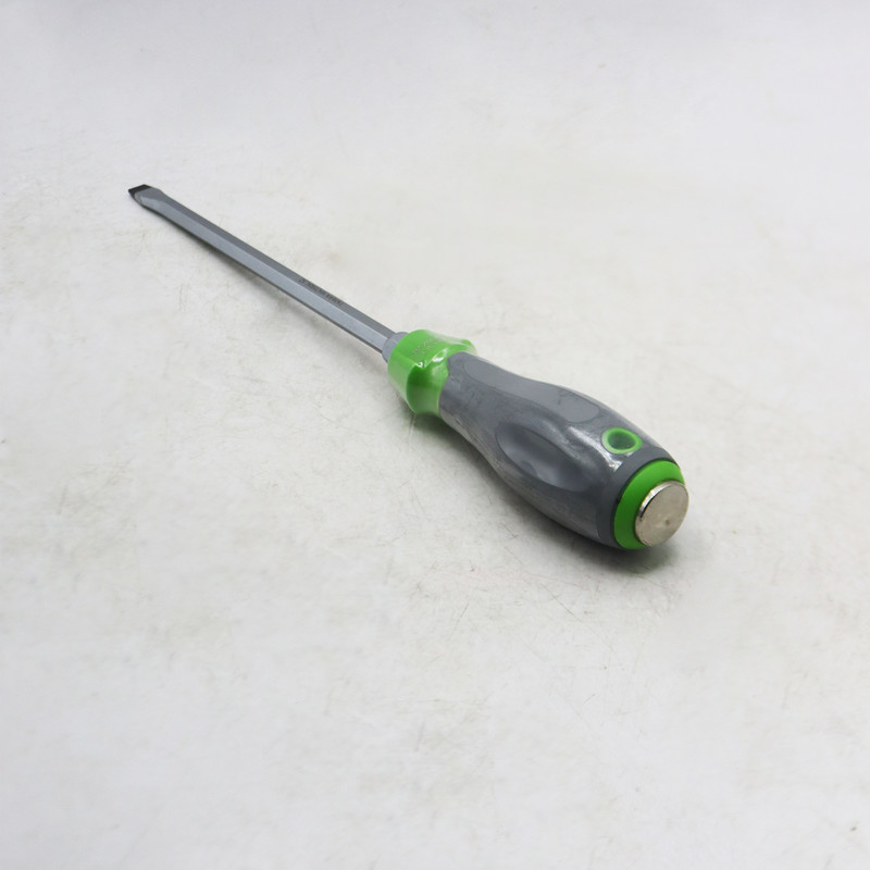 پیچ گوشتی دوسو مدل ضربه خور کد YP-8200CRASMAN142 سایز 200 میلی متر