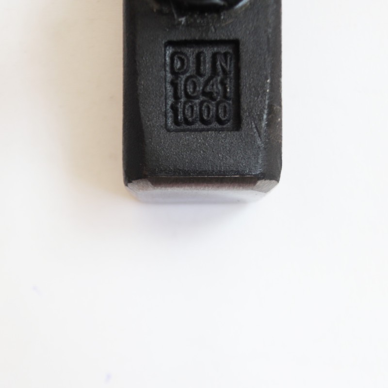 چکش مدل هورس کد YPAT-MOHANDESI-1000GR وزن 1275 گرم