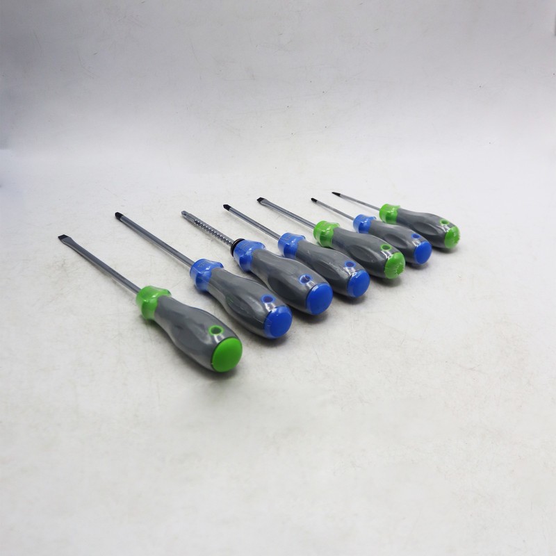 پیچ گوشتی چهارسو و دو سو کراسمن مدل YP-CR-130S2 مجموعه 7 عددی