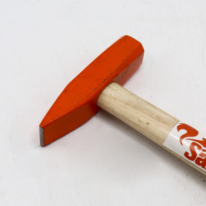 چکش سامکو کد YPCH-N-200G وزن 235 گرم