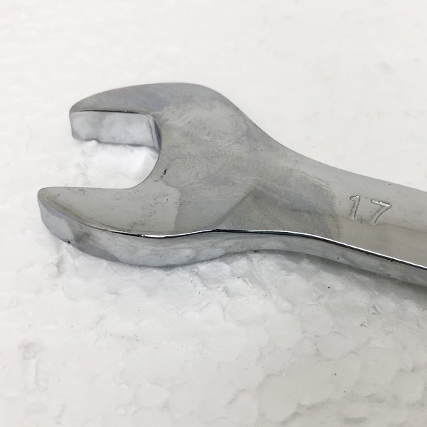 آچار یکسرتخت و یکسر رینگی جغجغه ای کد CR-V0017 سایز 17 میلیمتر