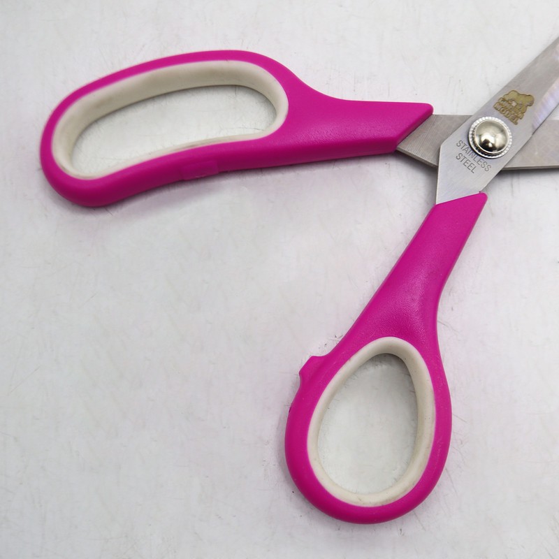 قیچی خیاطی مدل گوریلا کد 21CM