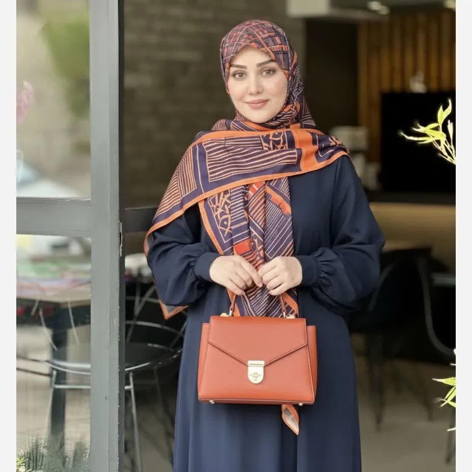 روسری نخ کاستوم طرح خاتون زنانه