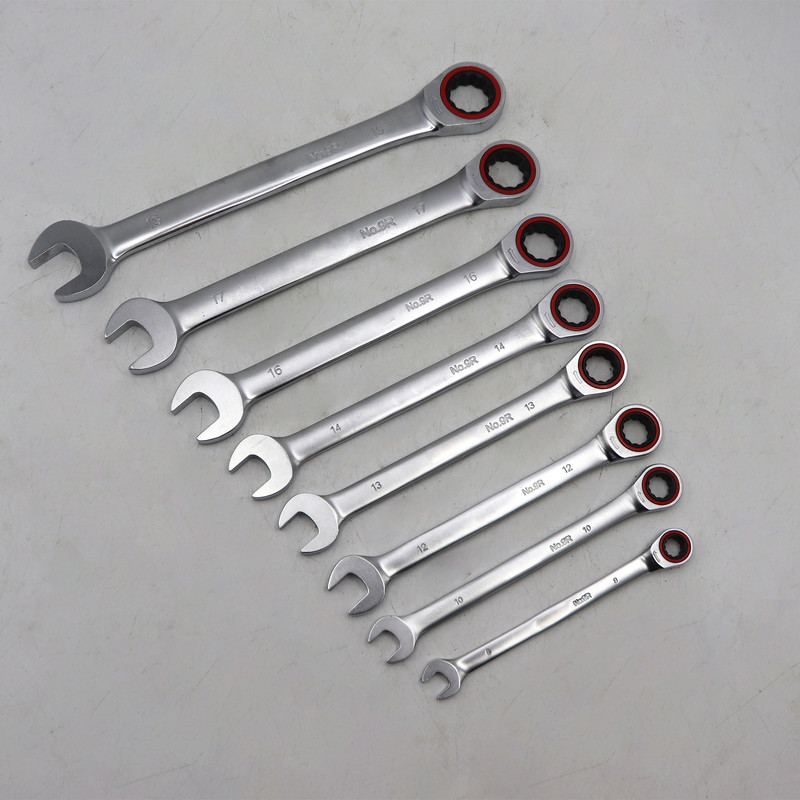 آچار یکسر تخت و یکسر رینگی جغجغه ای سامکو مدل YP-AT-8-19MM مجموعه 8 عددی