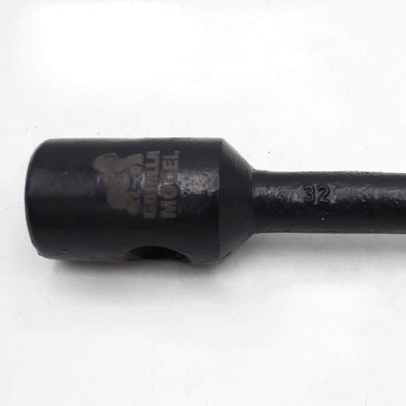 آچار چرخ مدل گوریلا کد YP-KAMIYOONI سایز 30-32 میلیمتر