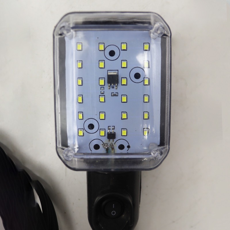 چراغ سیار ال ای دی خودرو کد YP-220V-26CM