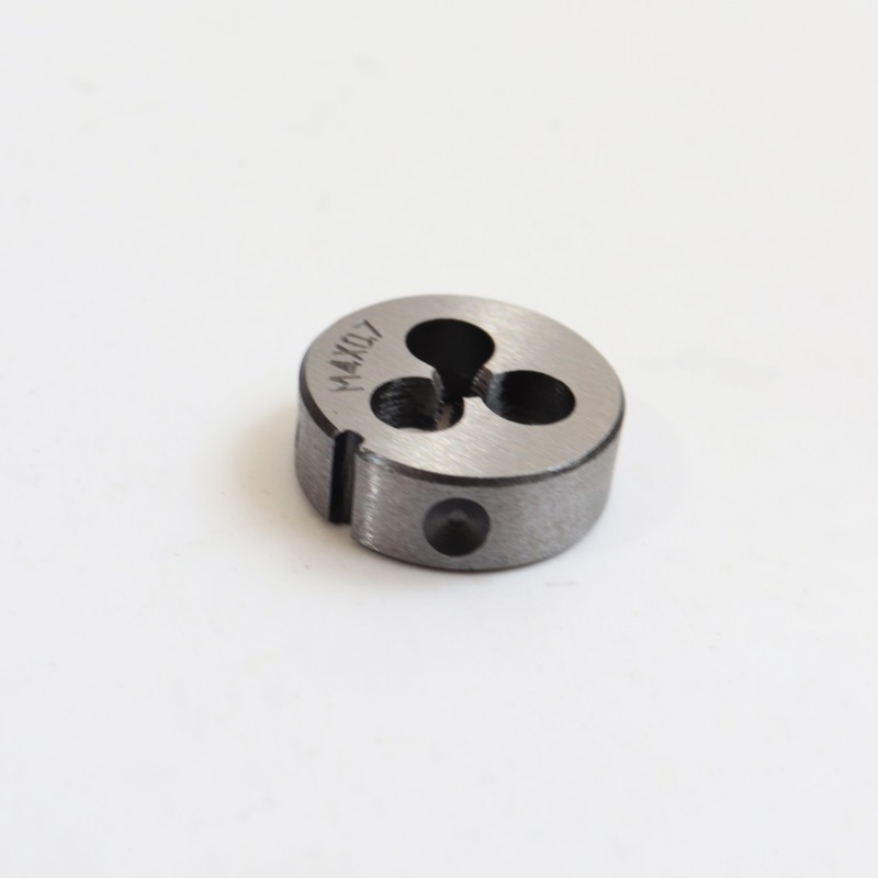 حدیده و قلاویز مدل آیس راک کد YP-3-12MM مجموعه 20 عددی