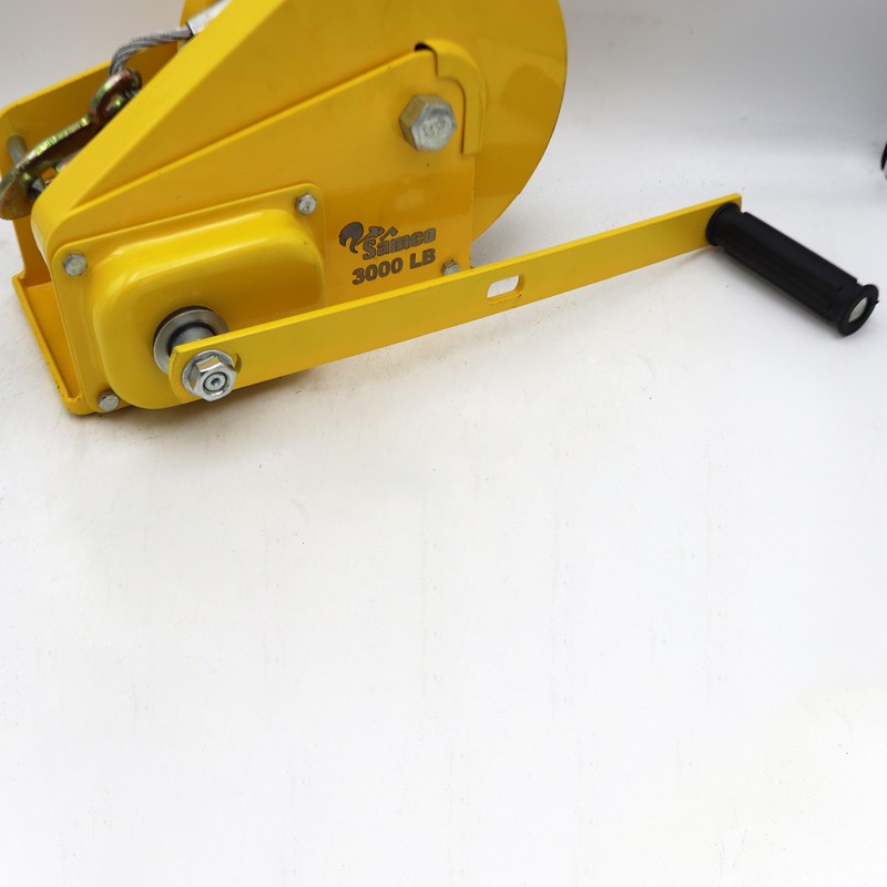 وینچ دستی سامکو مدل کلاچ دار کد YP-3000LB
