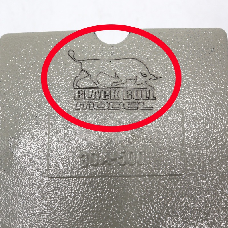 کلید بالابر ساختمانی مدل بلک بول کد YP-P-30AMP
