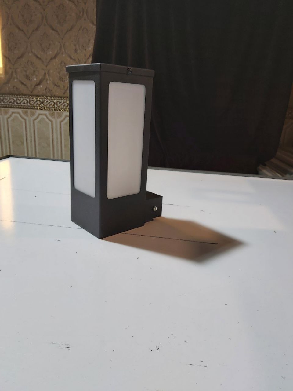 چراغ حیاطی دیواری گالوانیزه مدل مربع (پس کرایه)
