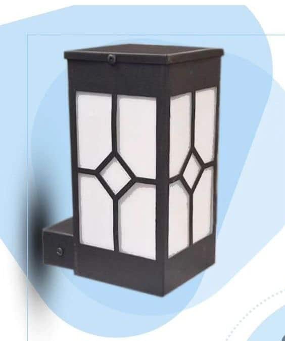 چراغ حیاطی دیواری گالوانیزه مدل مانلی (پس کرایه)