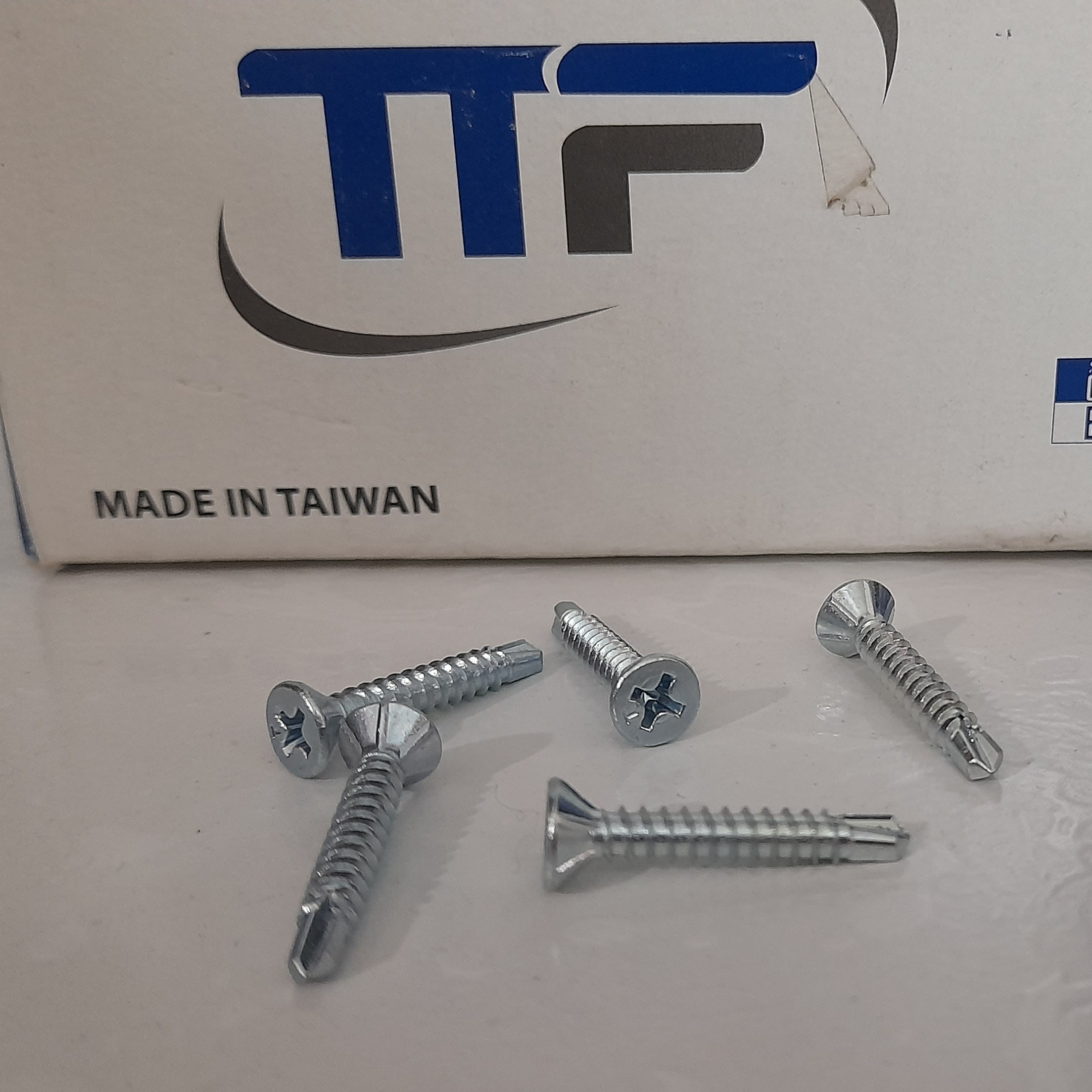 پیچ سرمته 2.5 سانت تایوانی 5 عددی
