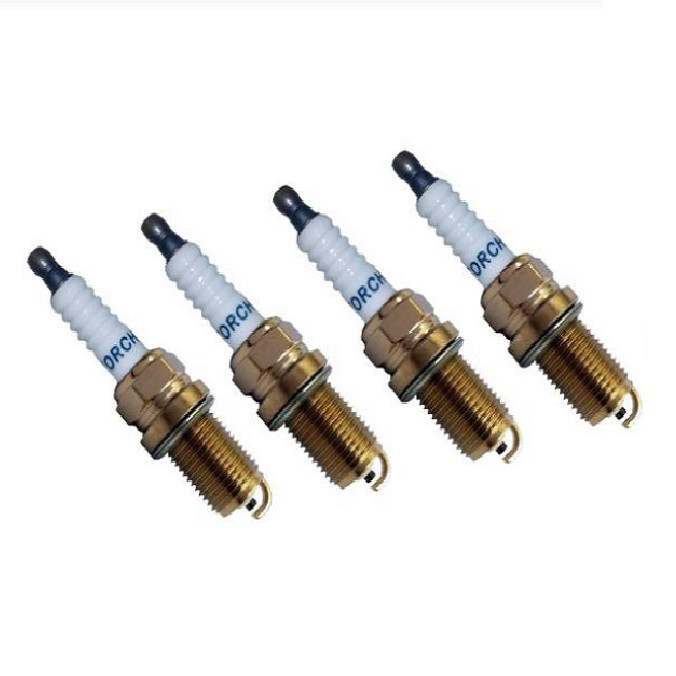 شمع خودرو تورچ مدل تک پلاتین - K6RTC