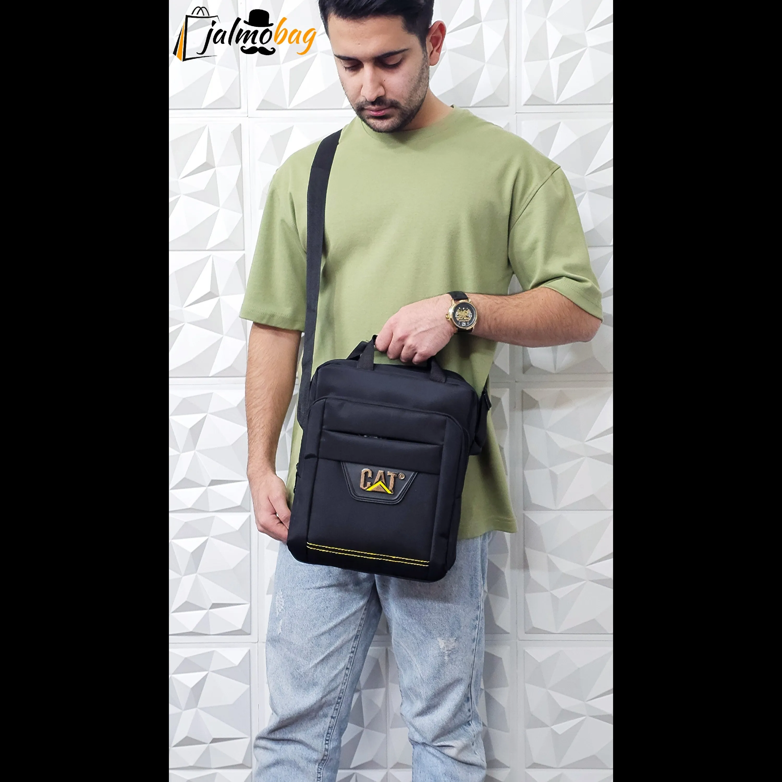 کیف دوشی و دستی مردانه برزنتی دیبا خارجی سه خانه مشکی بزرگ