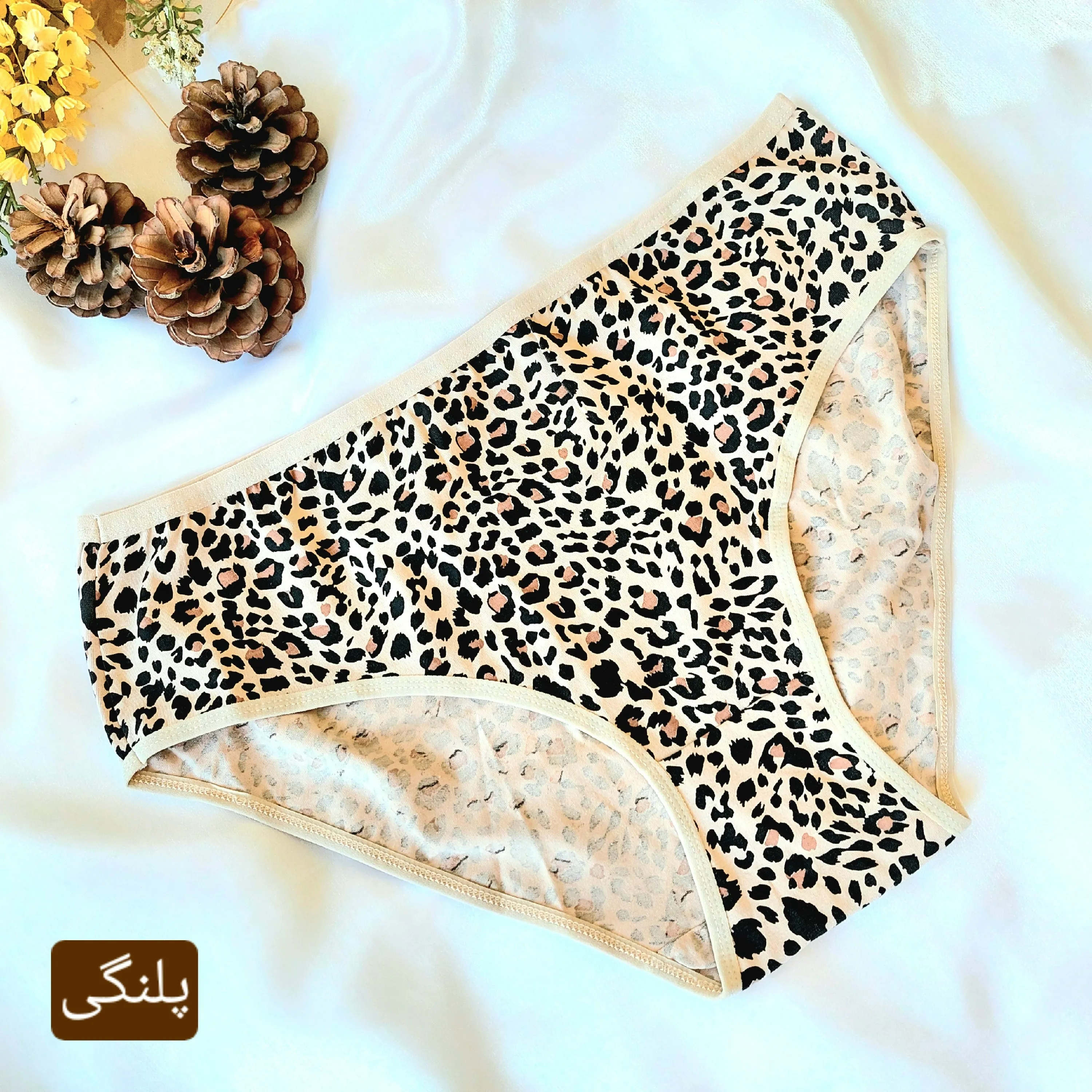 شورت زنانه نخی قواره دار سایز بزرگ 3XL برند آل کیم رنگ کرم